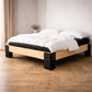 Designerbett mit Schwarzen Füßen